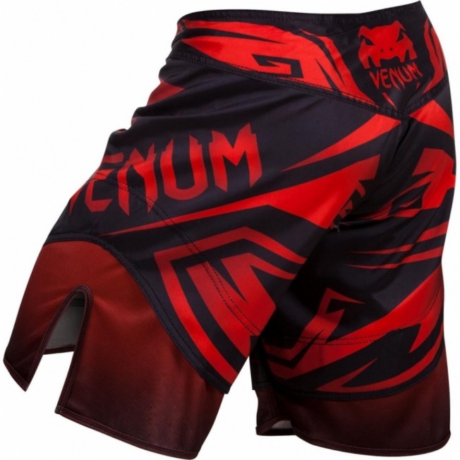 Шорты ММА Venum Shadow Hunter - Black/Red | Фото 2