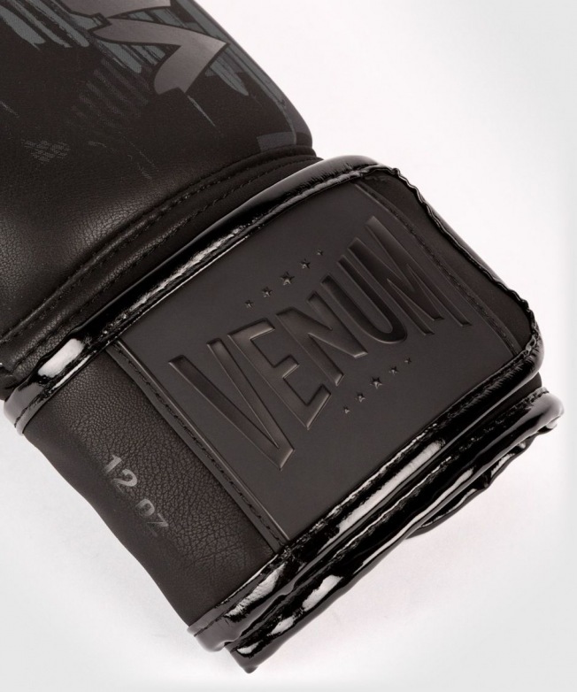 Перчатки боксерские Venum Skull - Black/Black | Фото 5