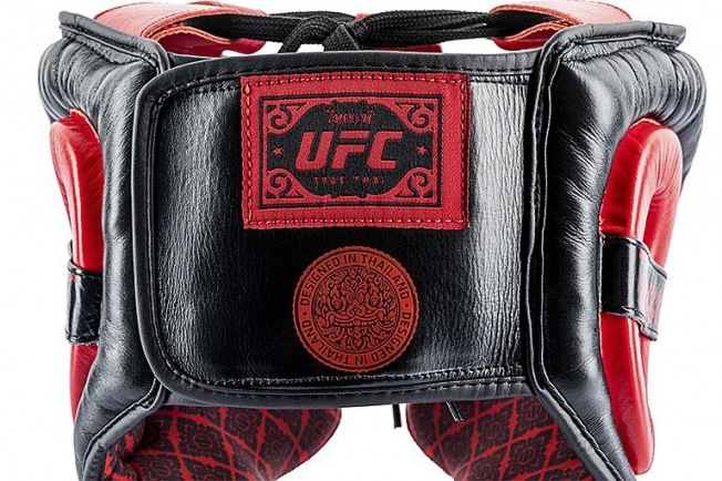 Боксерский шлем UFC Premium True Thai - Black | Фото 5