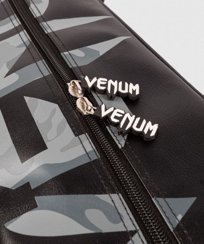 Сумка спортивная Venum Origins - Black/Urban Camo Large | Фото 6