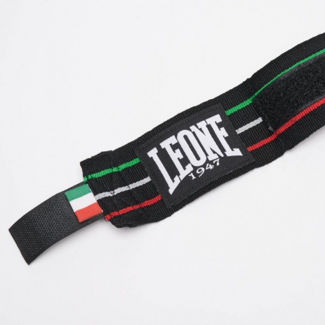 Бинты боксерские Leone AB705 Flag (3.5m) | Фото 4