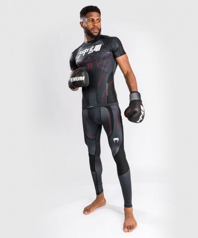 Рашгард Venum Okinawa 3.0 SS - Black/Red | Фото 1