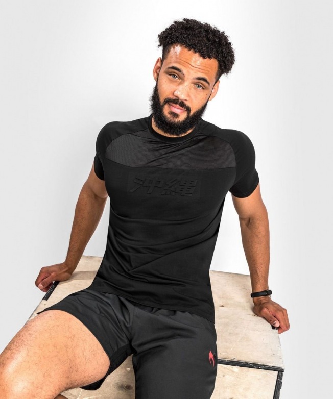 Футболка Venum Okinawa 3.0 - Black/Red