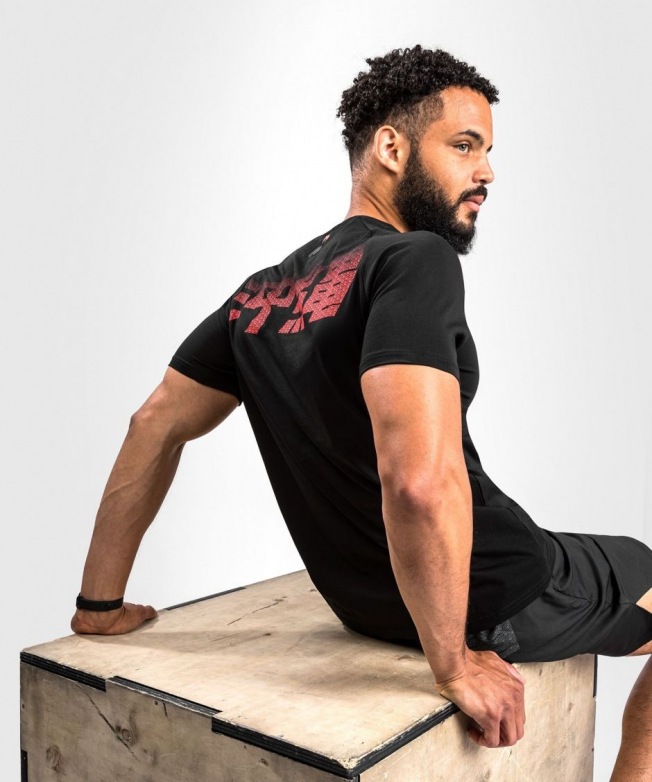 Футболка Venum Okinawa 3.0 - Black/Red | Фото 1