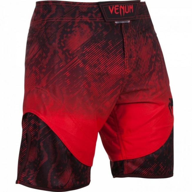 Шорты ММА Venum Fusion - Black/Red | Фото 1