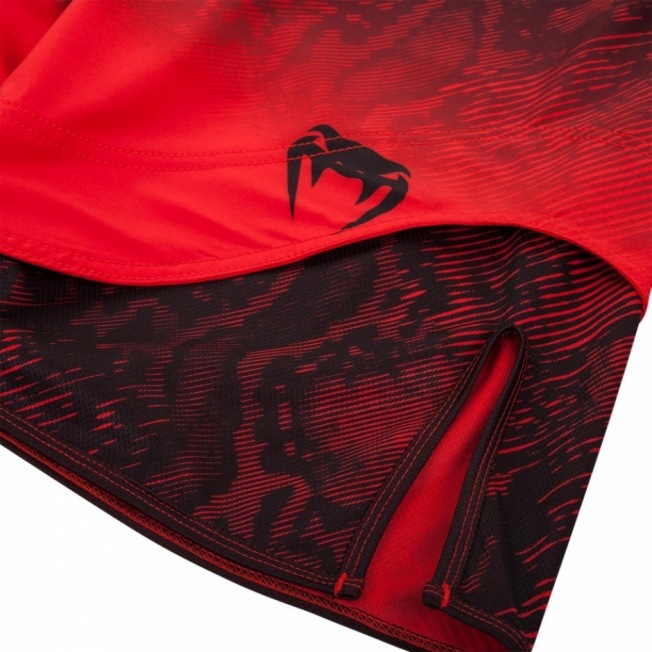 Шорты ММА Venum Fusion - Black/Red | Фото 5