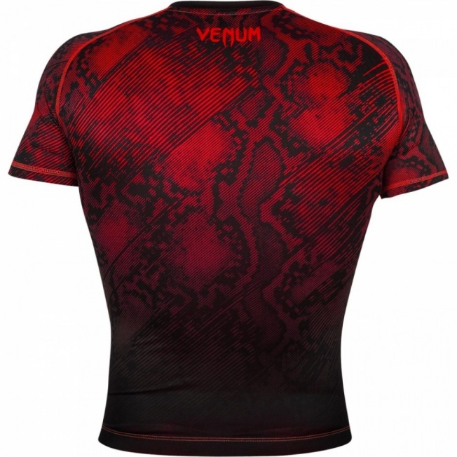 Рашгард Venum Fusion Short Sleeves - Black/Red | Фото 3