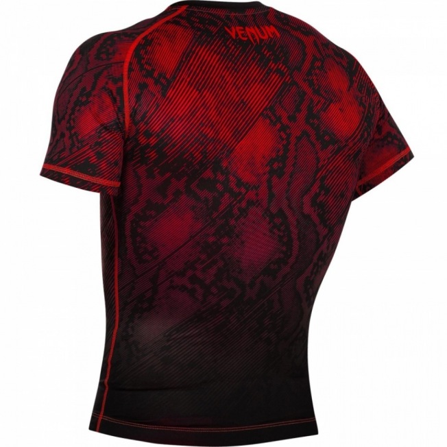 Рашгард Venum Fusion Short Sleeves - Black/Red | Фото 4