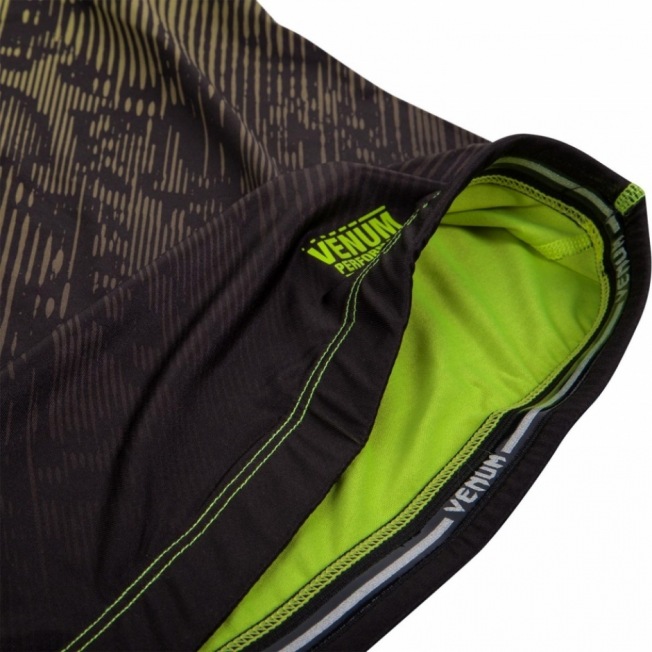 Рашгард Venum Fusion Short Sleeves - Black/Yellow | Фото 8
